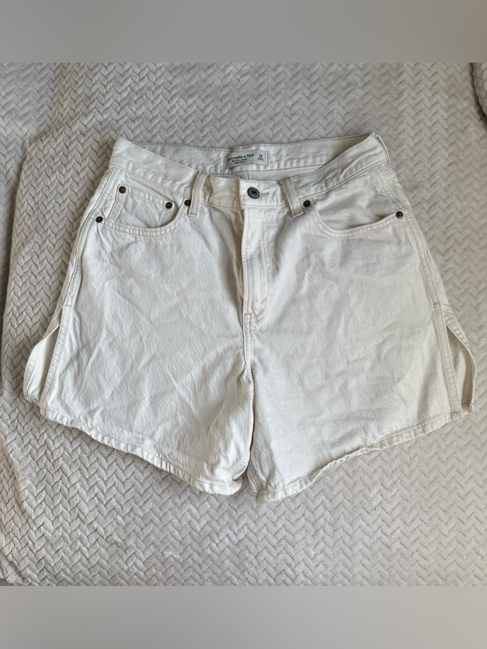 Abercrombie & Fitch White High-Rise Denim Shorts
